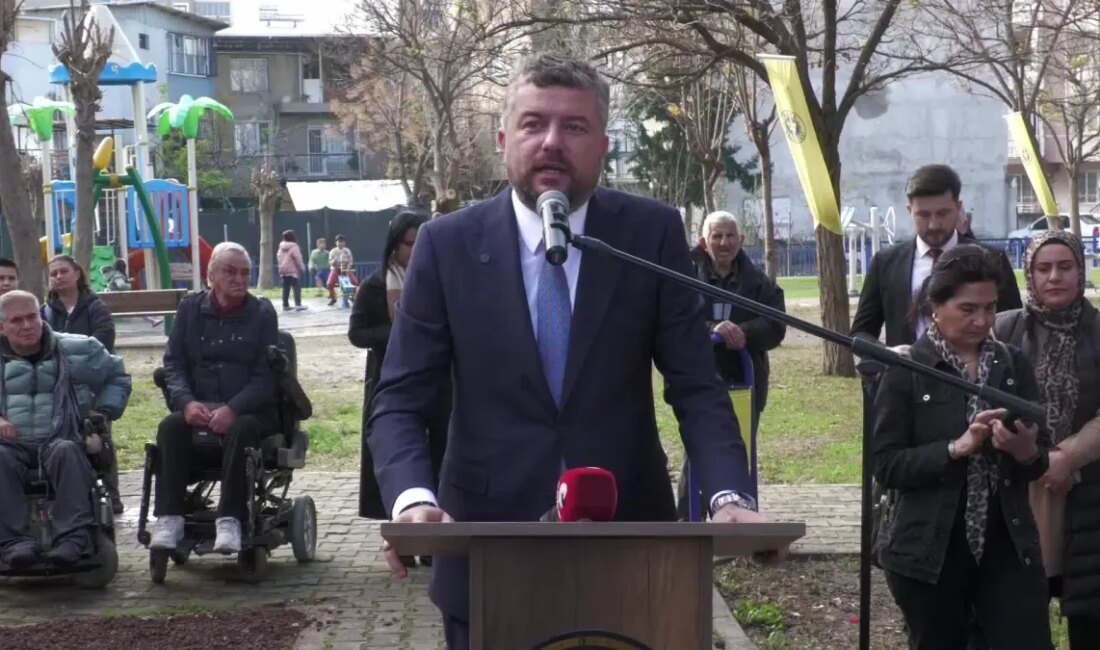 Türkan Feyzullah Bebek Anısına Rodop Anıtı Açıldı. Anıt, küçük Türkan'ın