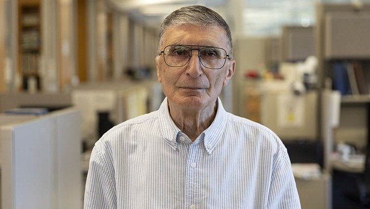 Aziz Sancar, Türk Dünyası Kültür Elçisi Nişanı ile onurlandırıldı. Nobel