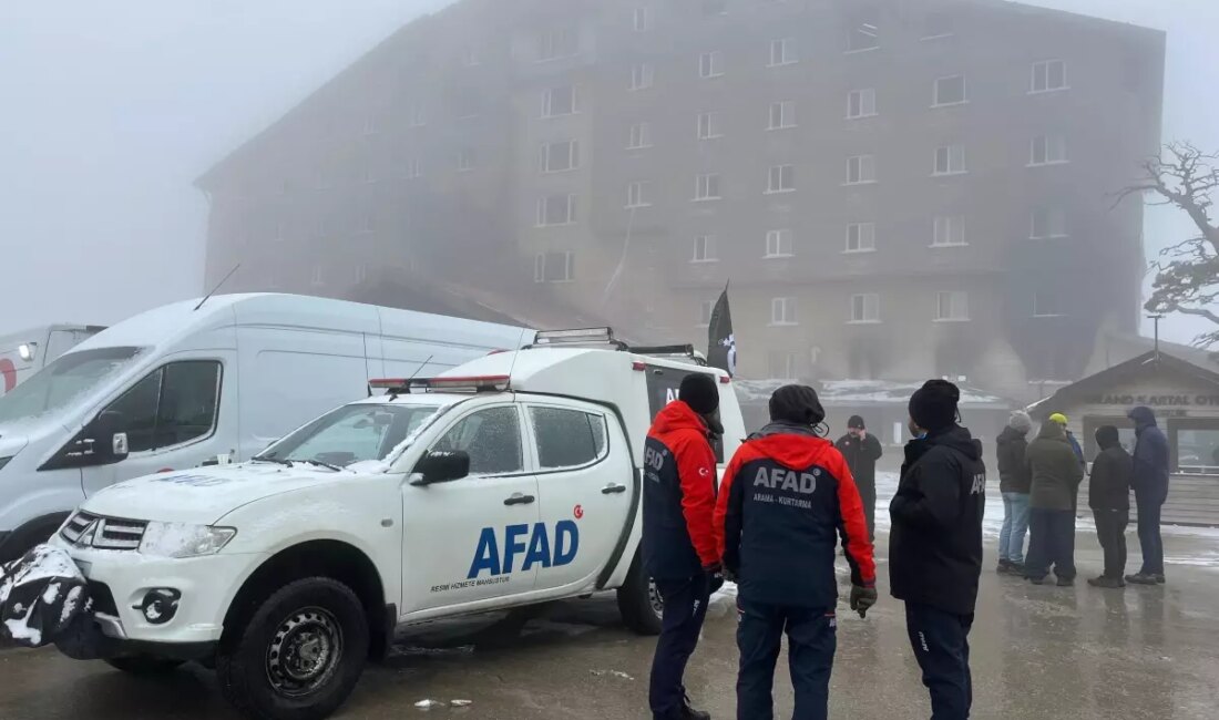 Bolu'da Grand Kartal Otel'de meydana gelen yangında 76 kişi kayboldu,