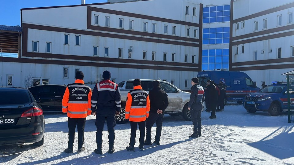 Kayak Sporcuları Patlama Sonrası Tedavi Altına Alındı