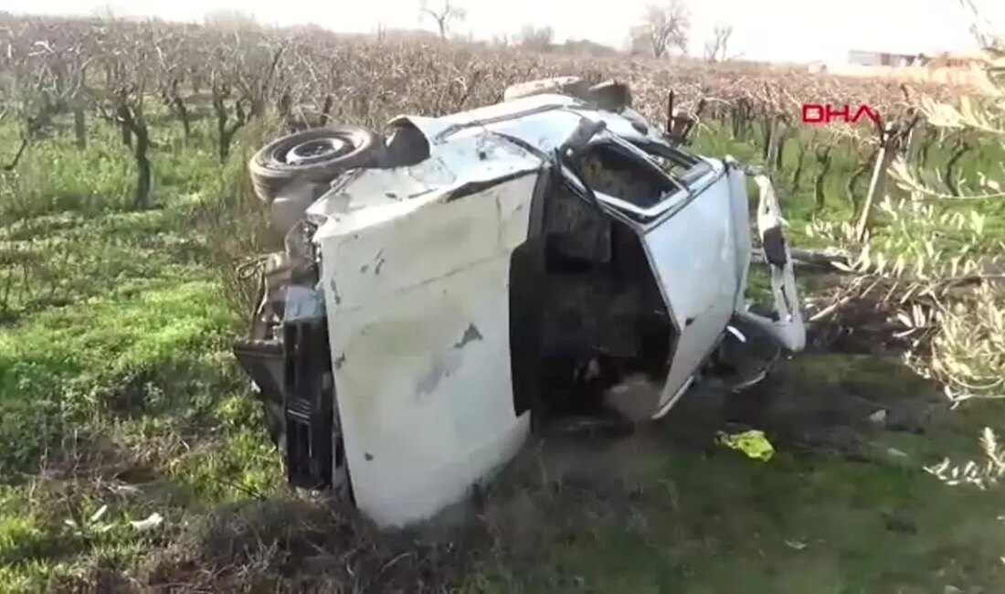 Manisa'nın Salihli ilçesinde meydana gelen trafik kazasında 2 kişi yaralandı.