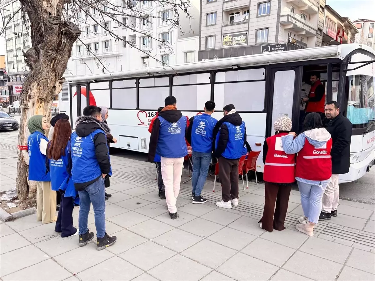 Muş'ta düzenlenen kan bağışı kampanyası, toplumun duyarlılığını artırmak ve ihtiyaç