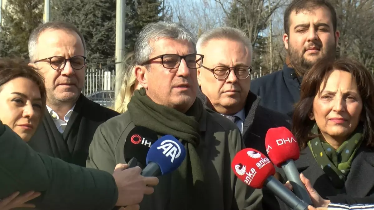 CHP Grup Başkanvekili Gökhan Günaydın'ın Anayasa Mahkemesi'ne yaptığı başvuru, siyasi