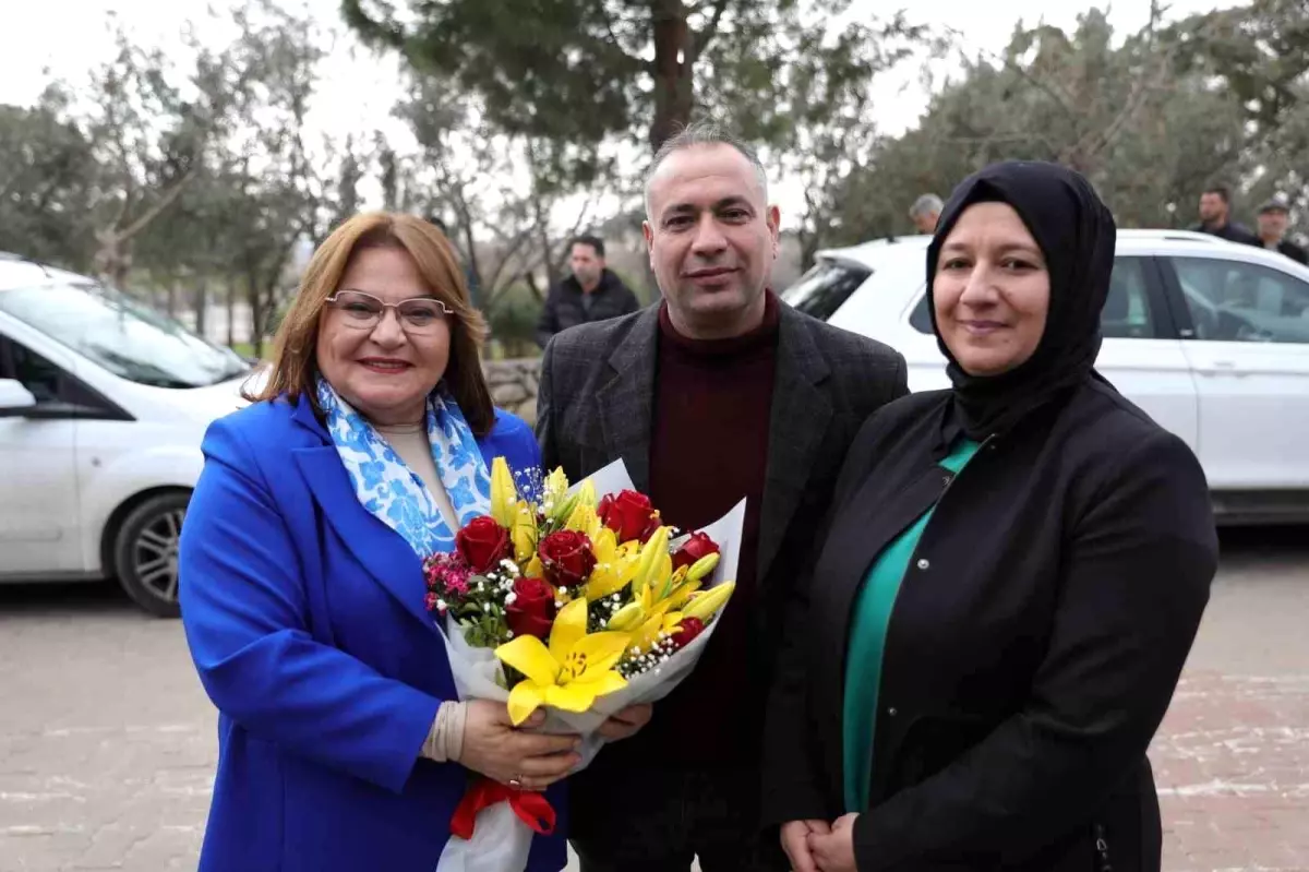 Didim Belediyesi, 'Mahallemi Dinliyorum' projesi çerçevesinde Denizköy Mahallesi'nde vatandaşların taleplerini