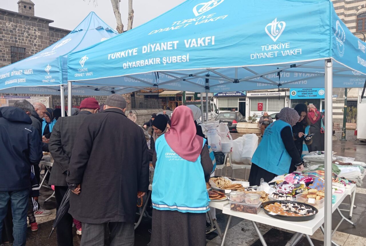 Diyarbakır'da 6 Şubat 2023 tarihinde yaşanan depremde yıkılan ve hasar