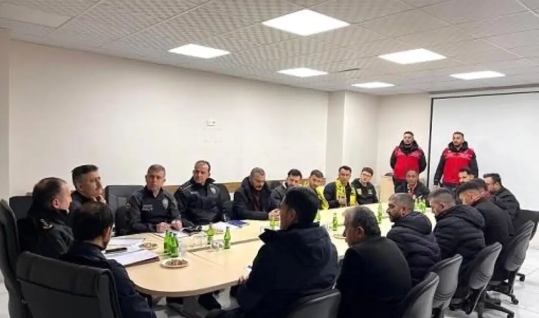 Erzincan'da Emniyet ve 24Erzincanspor, dostluk ve güvenliğin sağlanması için işbirliği