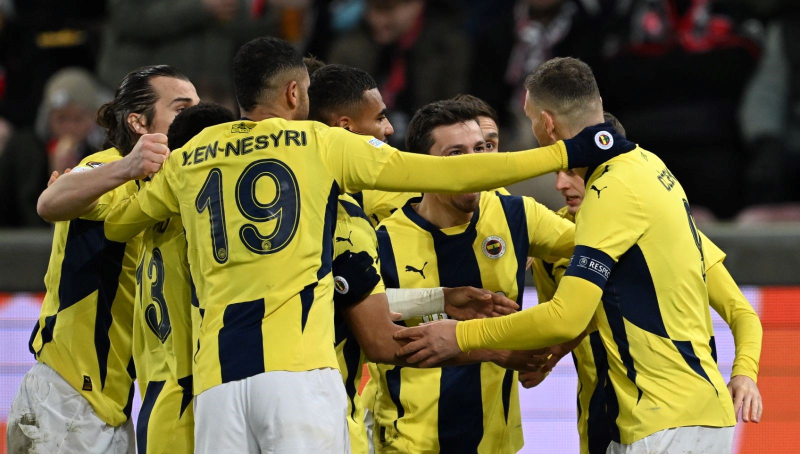 Fenerbahçe, Avrupa Ligi'nde Anderlecht ile zorlu bir karşılaşmaya çıkıyor. Takım,