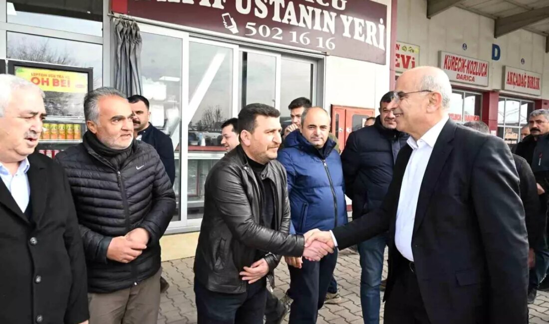 Malatya Büyükşehir Belediye Başkanı Sami Er, Ankara'daki temasları sonucunda Malatya'ya