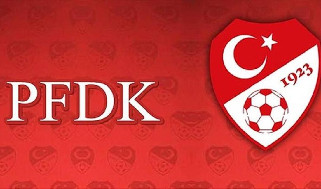 Profesyonel Futbol Disiplin Kurulu (PFDK), Beşiktaş'a 693 bin TL, Galatasaray'a