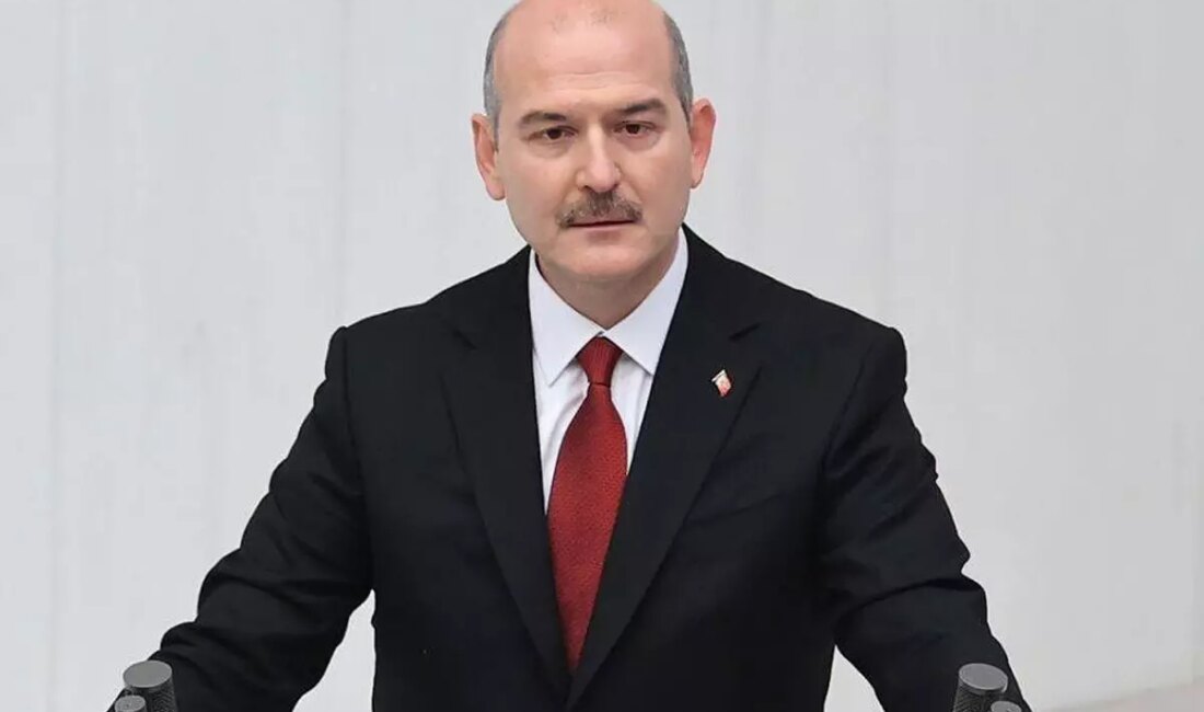 Eski İçişleri Bakanı ve AK Parti İstanbul Milletvekili Süleyman Soylu,