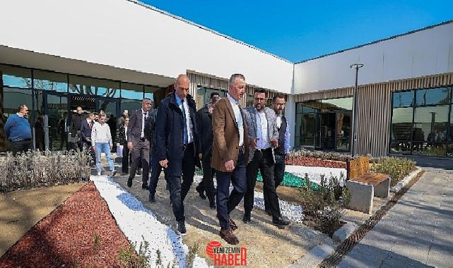 Kocaeli Büyükşehir Belediye Başkanı Doç.Dr.Tahir Büyükakın, Dünya standartlarında hizmetin sunulacağı